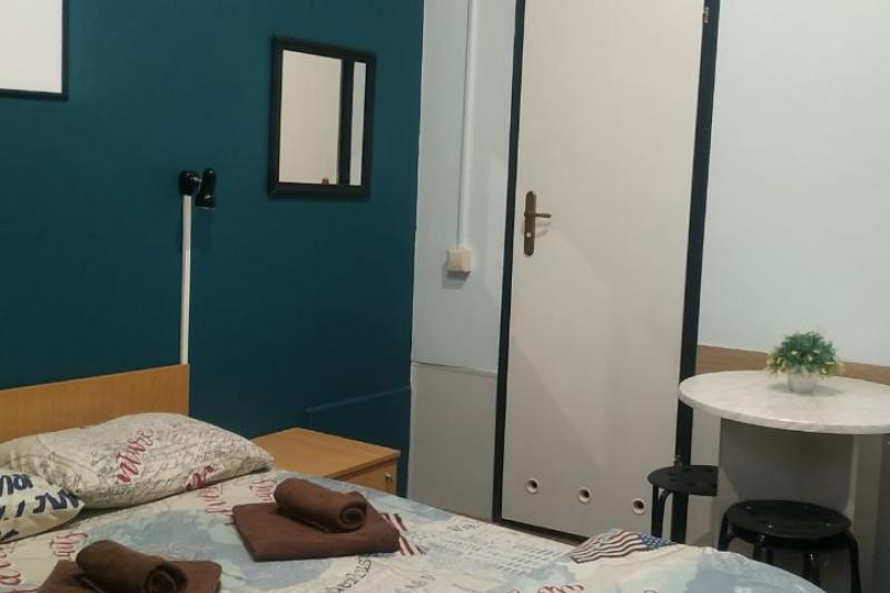 Mister Three-bed Room